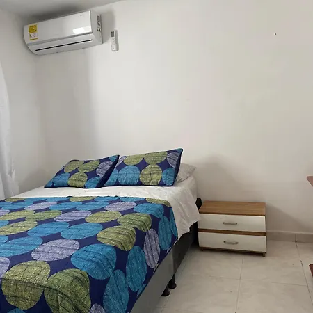 Excelente Estudio En El Barrio El Laguito Apartamento *